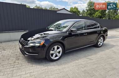 Седан Volkswagen Passat 2012 в Луцке