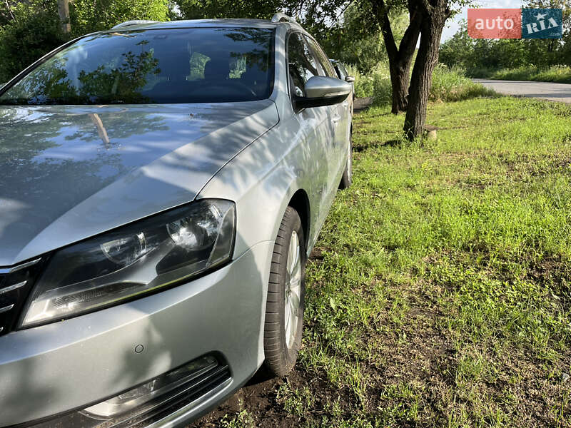 Універсал Volkswagen Passat 2014 в Васильківці