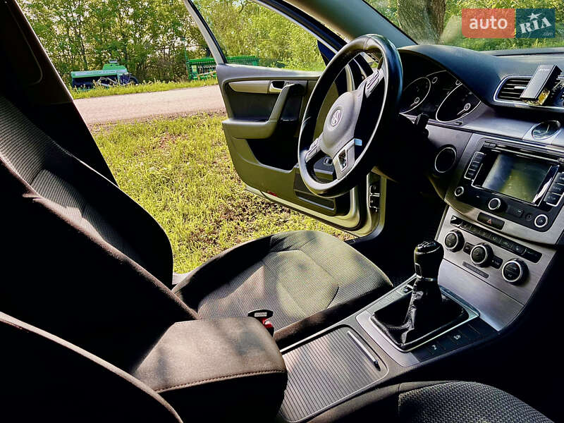 Універсал Volkswagen Passat 2014 в Васильківці