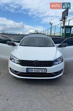 Седан Volkswagen Passat 2015 в Александрие