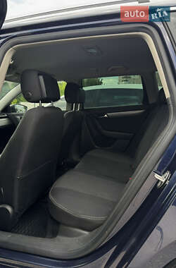 Универсал Volkswagen Passat 2012 в 