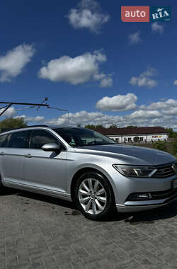Универсал Volkswagen Passat 2015 в 