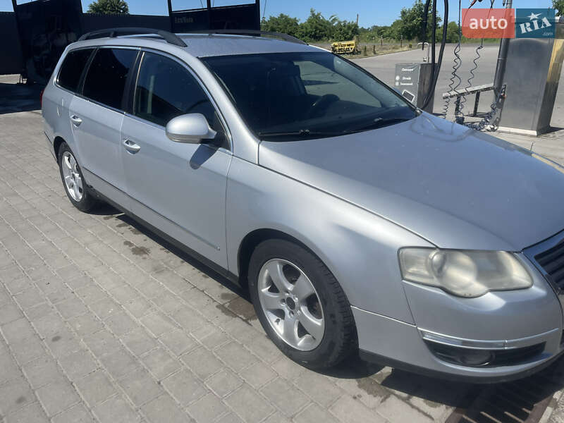 Универсал Volkswagen Passat 2006 в Львове