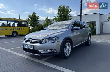 Volkswagen Passat 2012 Volkswagen Passat 2012