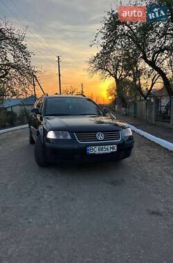 Універсал Volkswagen Passat 2004 в Львові