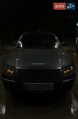 Седан Volkswagen Passat 2002 в Луцке