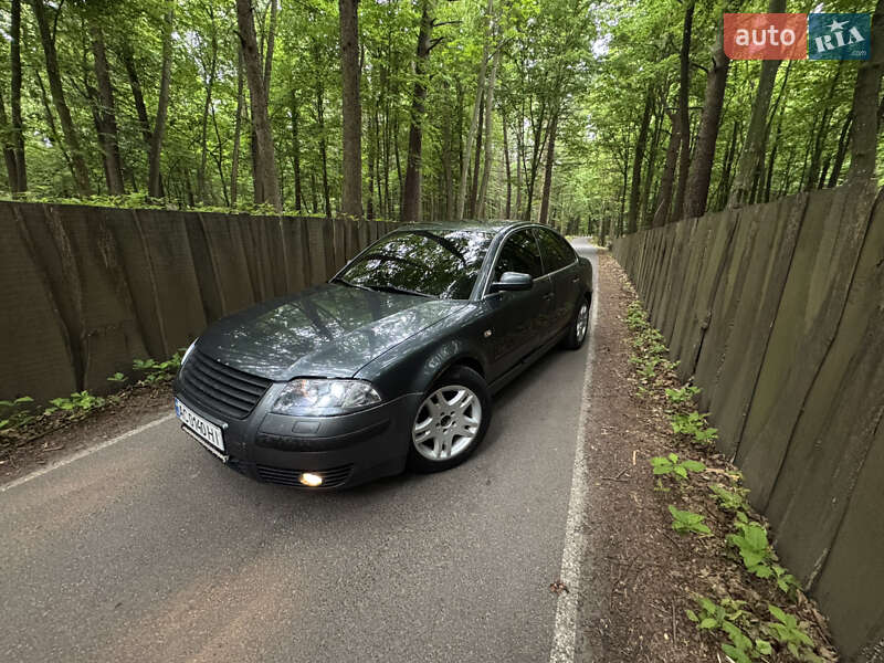 Седан Volkswagen Passat 2002 в Луцке фото 11 Седан Volkswagen Passat 2002 в Луцке