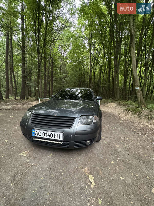 Седан Volkswagen Passat 2002 в Луцке фото 23 Седан Volkswagen Passat 2002 в Луцке