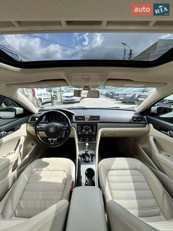 Седан Volkswagen Passat 2015 в Сумах