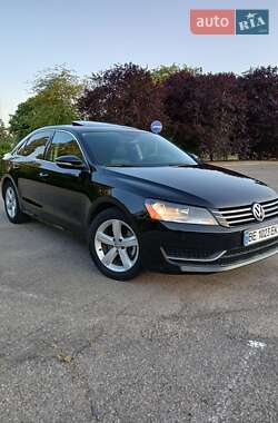 Седан Volkswagen Passat 2012 в Николаеве