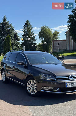 Volkswagen Passat 2011 Volkswagen Passat 2011