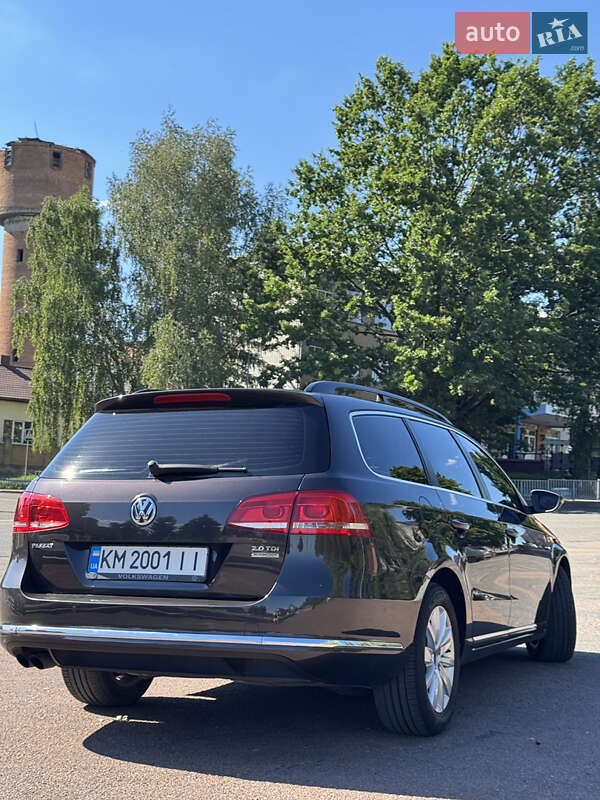 Универсал Volkswagen Passat 2011 в Житомире
