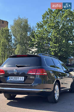 Универсал Volkswagen Passat 2011 в 