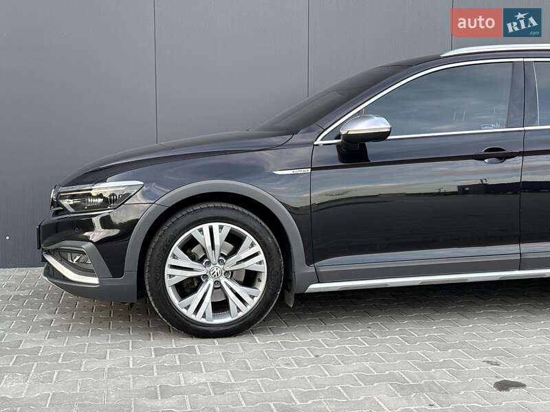 Универсал Volkswagen Passat 2020 в Луцке фото 11 Универсал Volkswagen Passat 2020 в Луцке