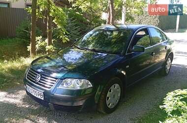 Седан Volkswagen Passat 2001 в Стрые