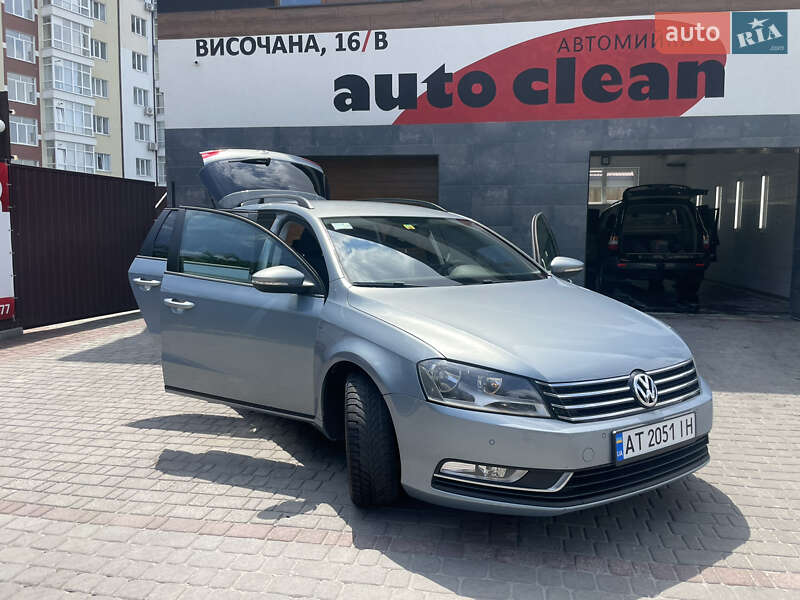 Volkswagen Passat 2011