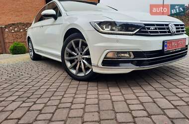 Седан Volkswagen Passat 2018 в Стрые