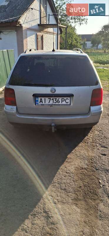 Универсал Volkswagen Passat 1999 в Жашкове