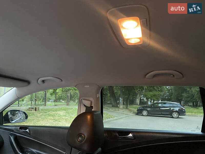 Універсал Volkswagen Passat 2008 в Кропивницькому