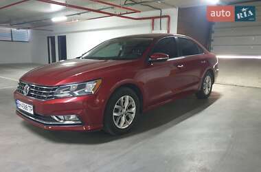 Седан Volkswagen Passat 2018 в Одесі