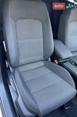 Універсал Volkswagen Passat 2015 в 