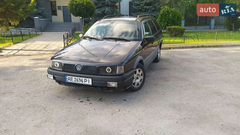 Volkswagen Passat 1992