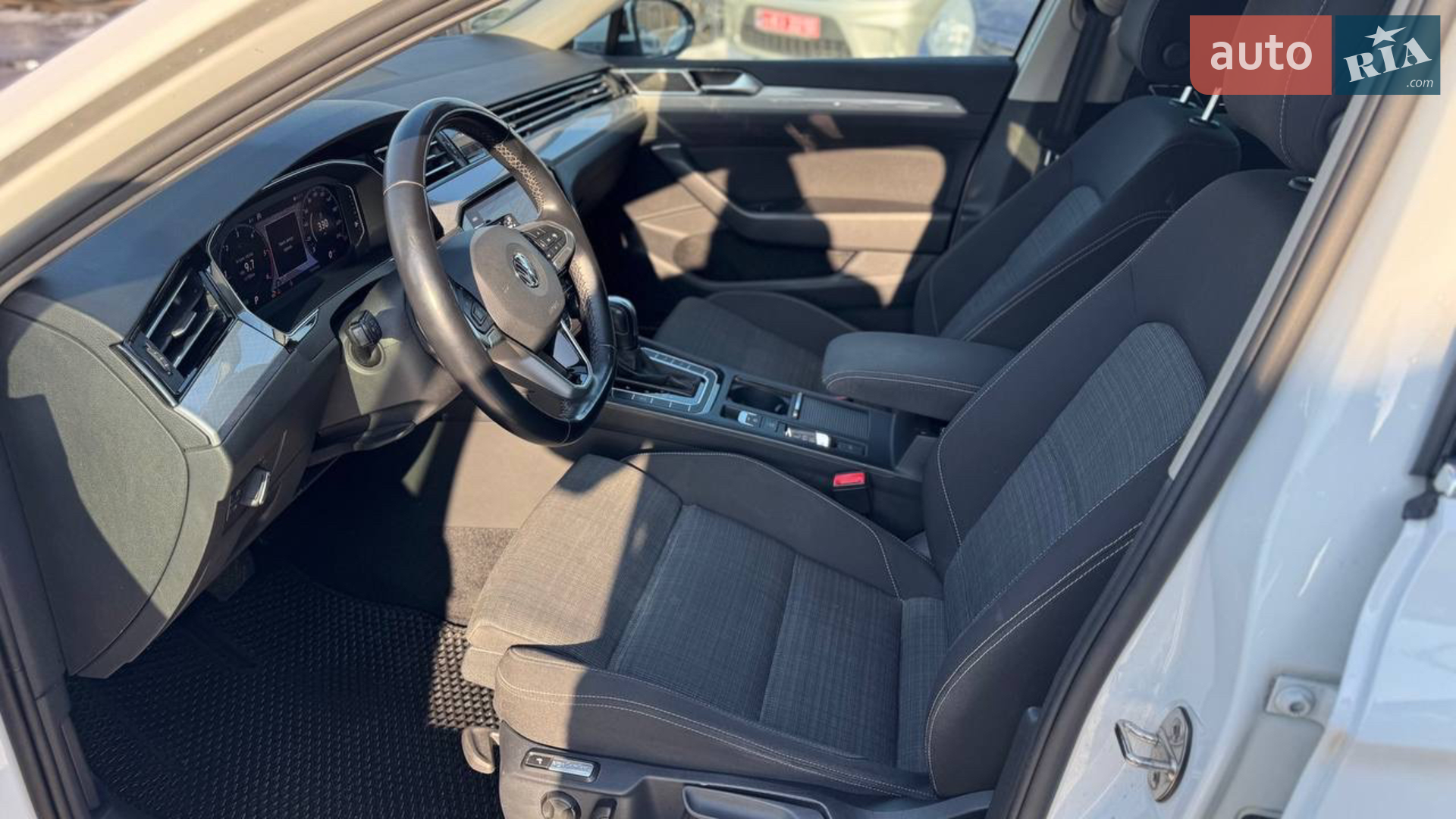 2019 Volkswagen Passat - мініатюра 27