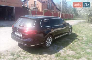Универсал Volkswagen Passat 2017 в Виннице
