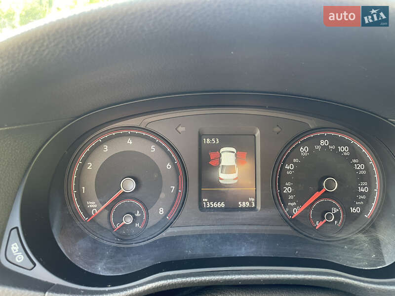 Седан Volkswagen Passat 2021 в Киеве фото 17 Седан Volkswagen Passat 2021 в Киеве