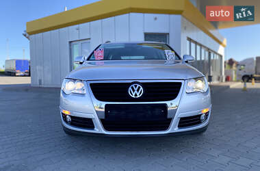 Універсал Volkswagen Passat 2010 в 