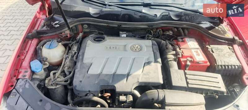 Універсал Volkswagen Passat 2008 в Львові