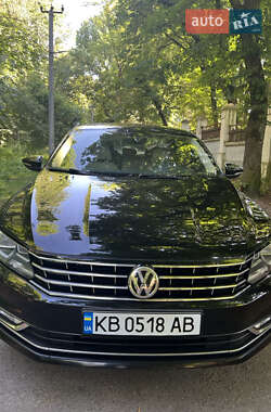 Седан Volkswagen Passat 2016 в Вінниці