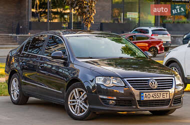 Седан Volkswagen Passat 2008 в Ужгороде