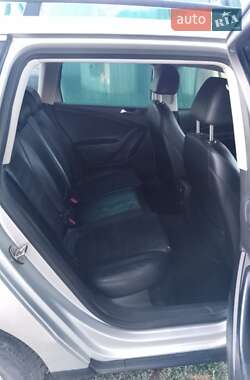 Универсал Volkswagen Passat 2006 в Кривом Озере