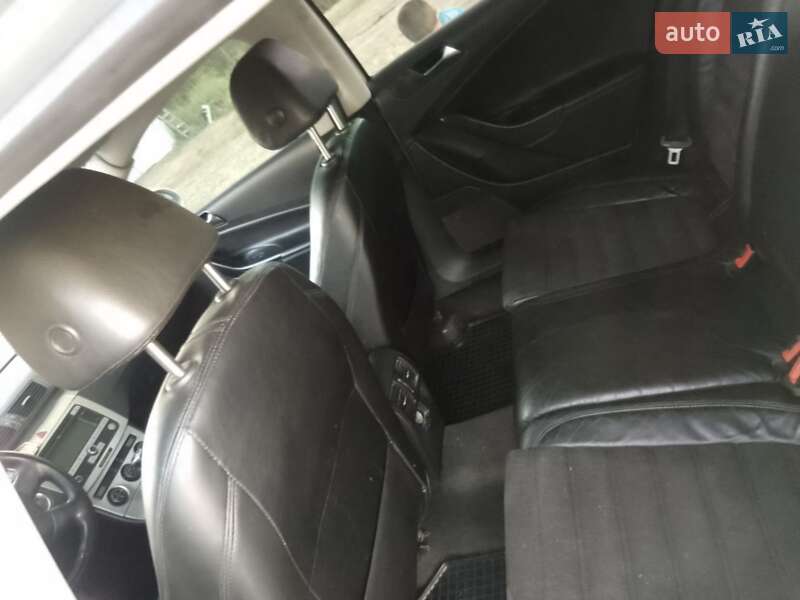 Універсал Volkswagen Passat 2006 в Кривому Озері