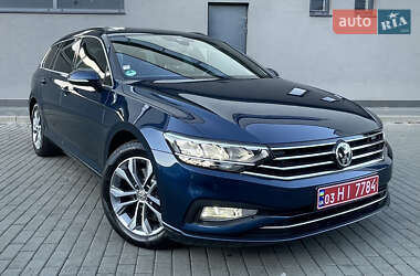 Универсал Volkswagen Passat 2020 в Мукачево