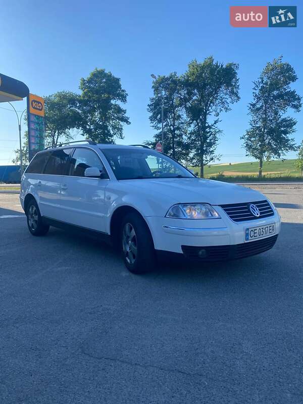 Універсал Volkswagen Passat 2003 в Чернівцях