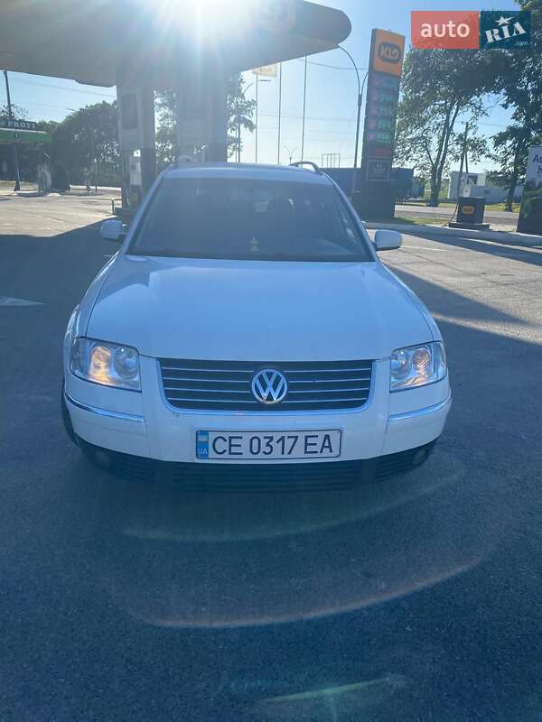 Універсал Volkswagen Passat 2003 в Чернівцях