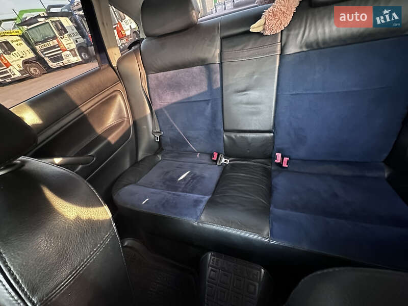 Седан Volkswagen Passat 2002 в Ужгороде