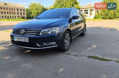 Универсал Volkswagen Passat 2011 в Емильчине