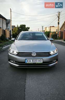 Універсал Volkswagen Passat 2016 в 