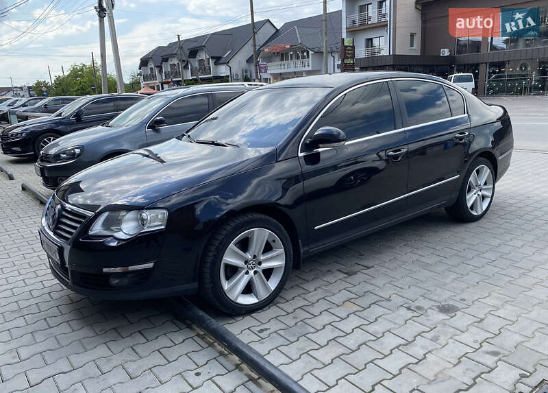 Седан Volkswagen Passat 2008 в Виноградові