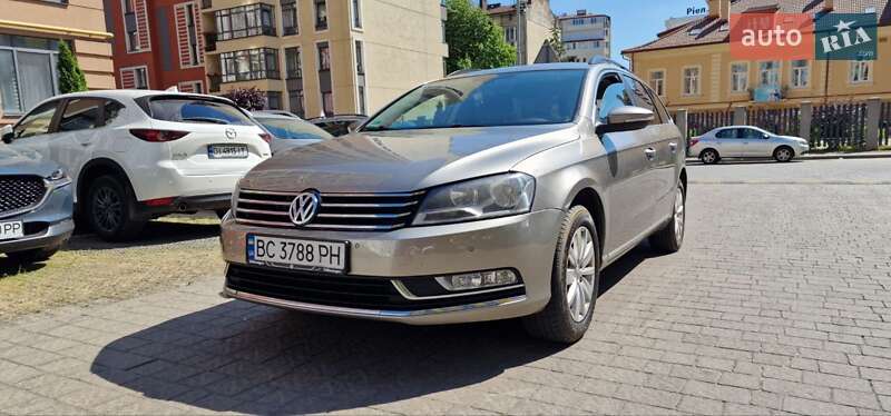 Volkswagen Passat 2013