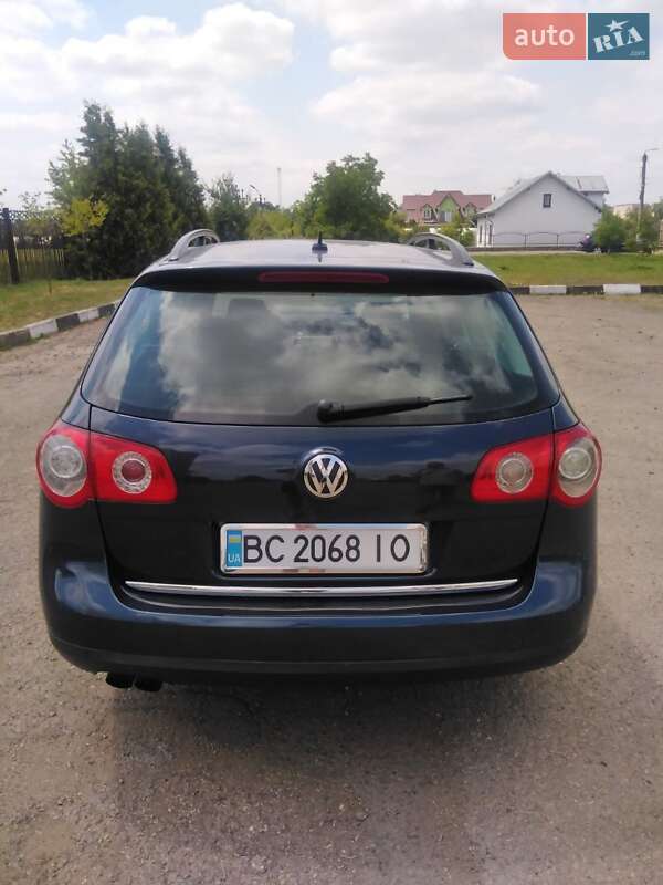 Универсал Volkswagen Passat 2006 в Калуше