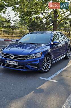 Седан Volkswagen Passat 2016 в Николаеве