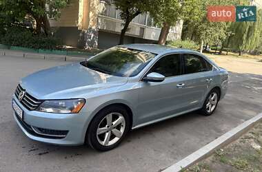 Седан Volkswagen Passat 2012 в Харькове