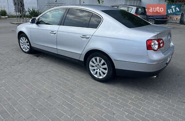 Седан Volkswagen Passat 2008 в Черновцах