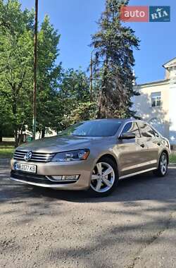 Седан Volkswagen Passat 2015 в Запорожье