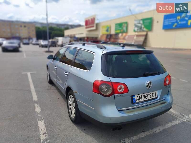 Универсал Volkswagen Passat 2008 в Житомире