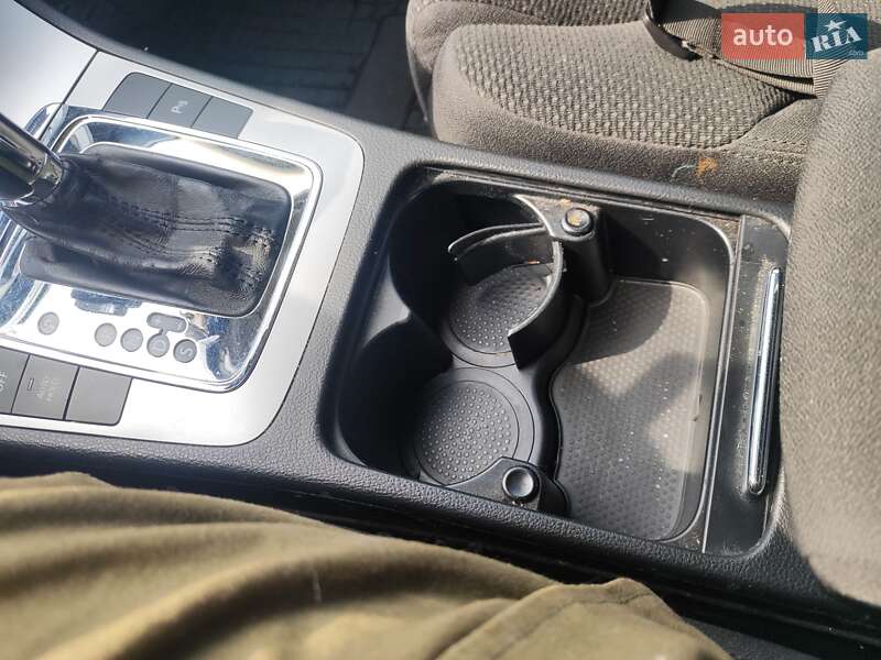 Универсал Volkswagen Passat 2008 в Житомире